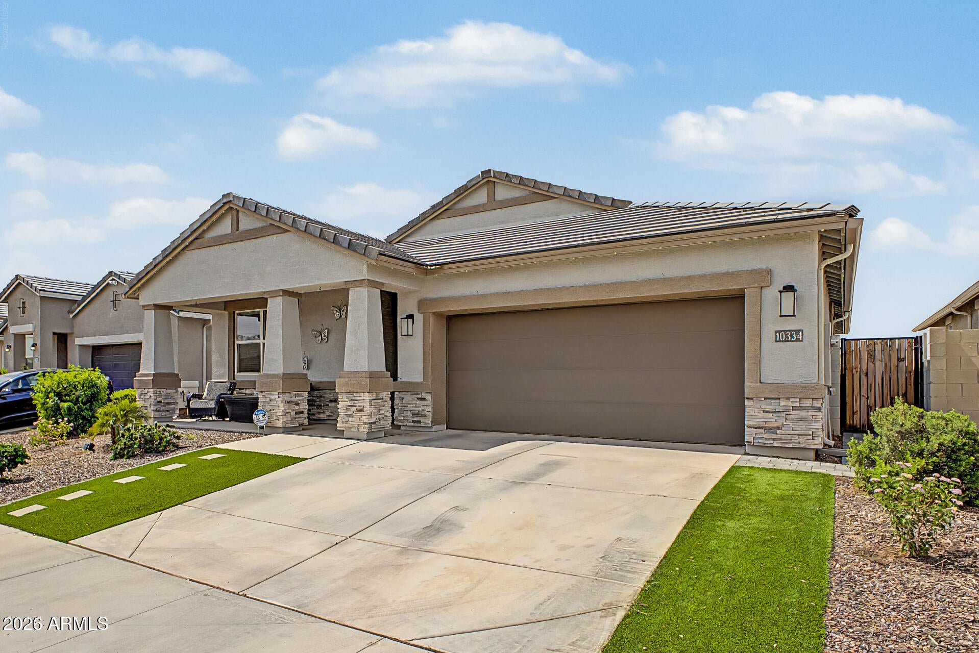 10334 S DESERT VIEW Drive