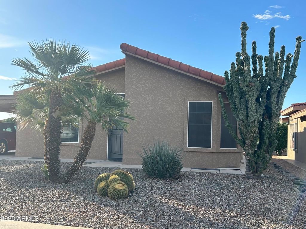 Photo of 3301 S Goldfield Road #3011, Apache Junction, AZ 85119 (MLS # 6948641)
