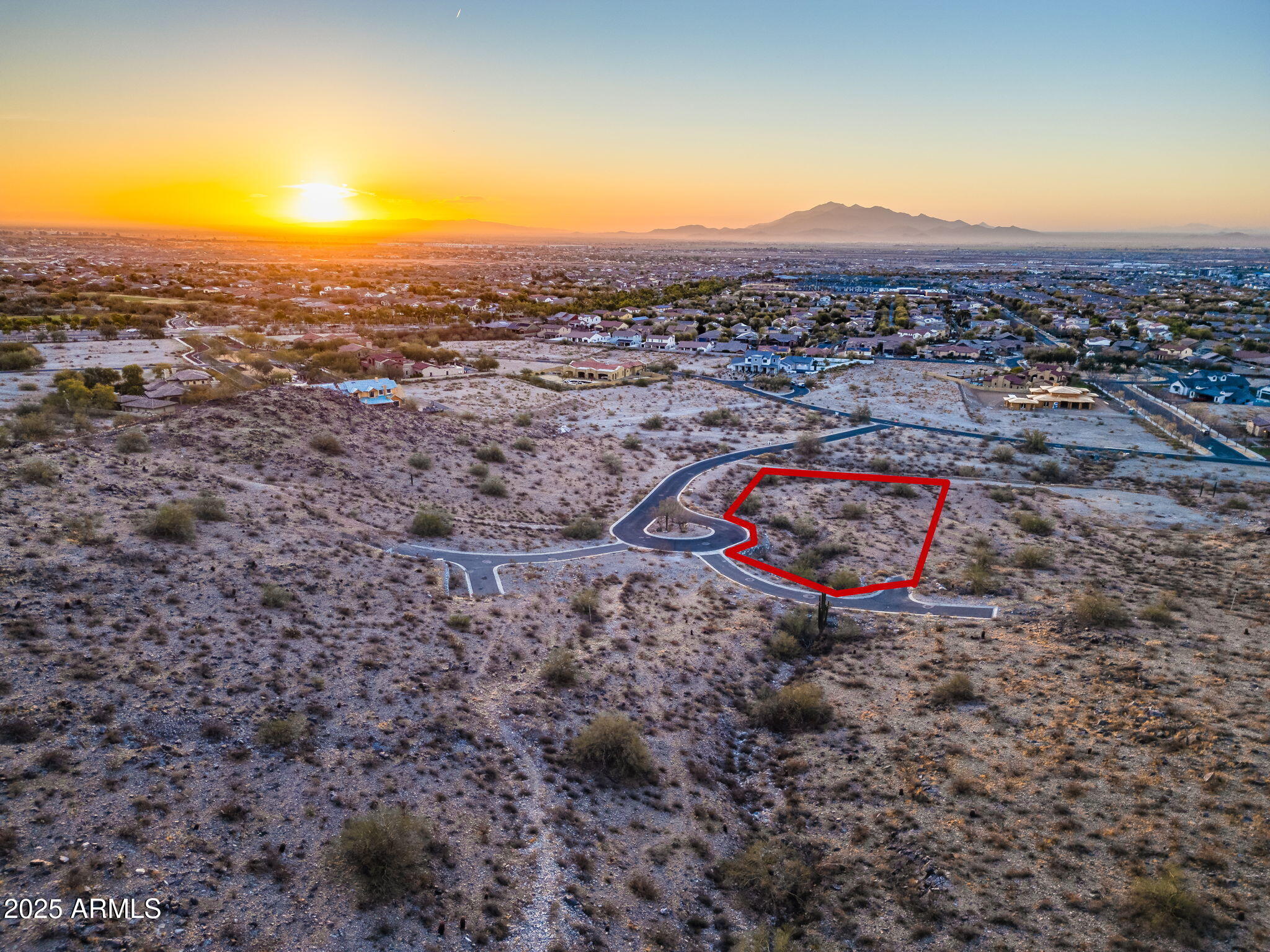 3336 N HIGHLANDS Drive 37