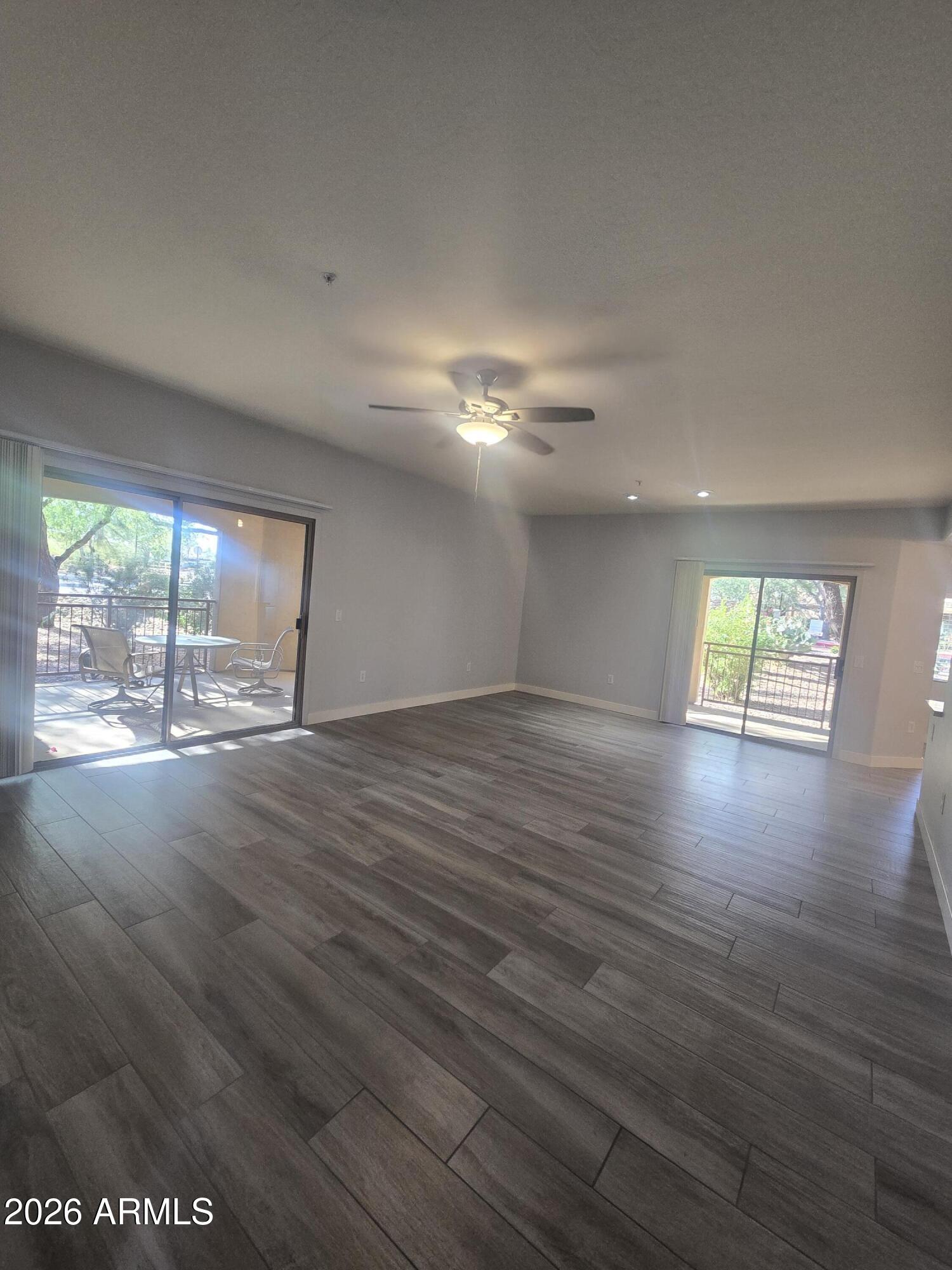 16801 N 94TH Street 1064