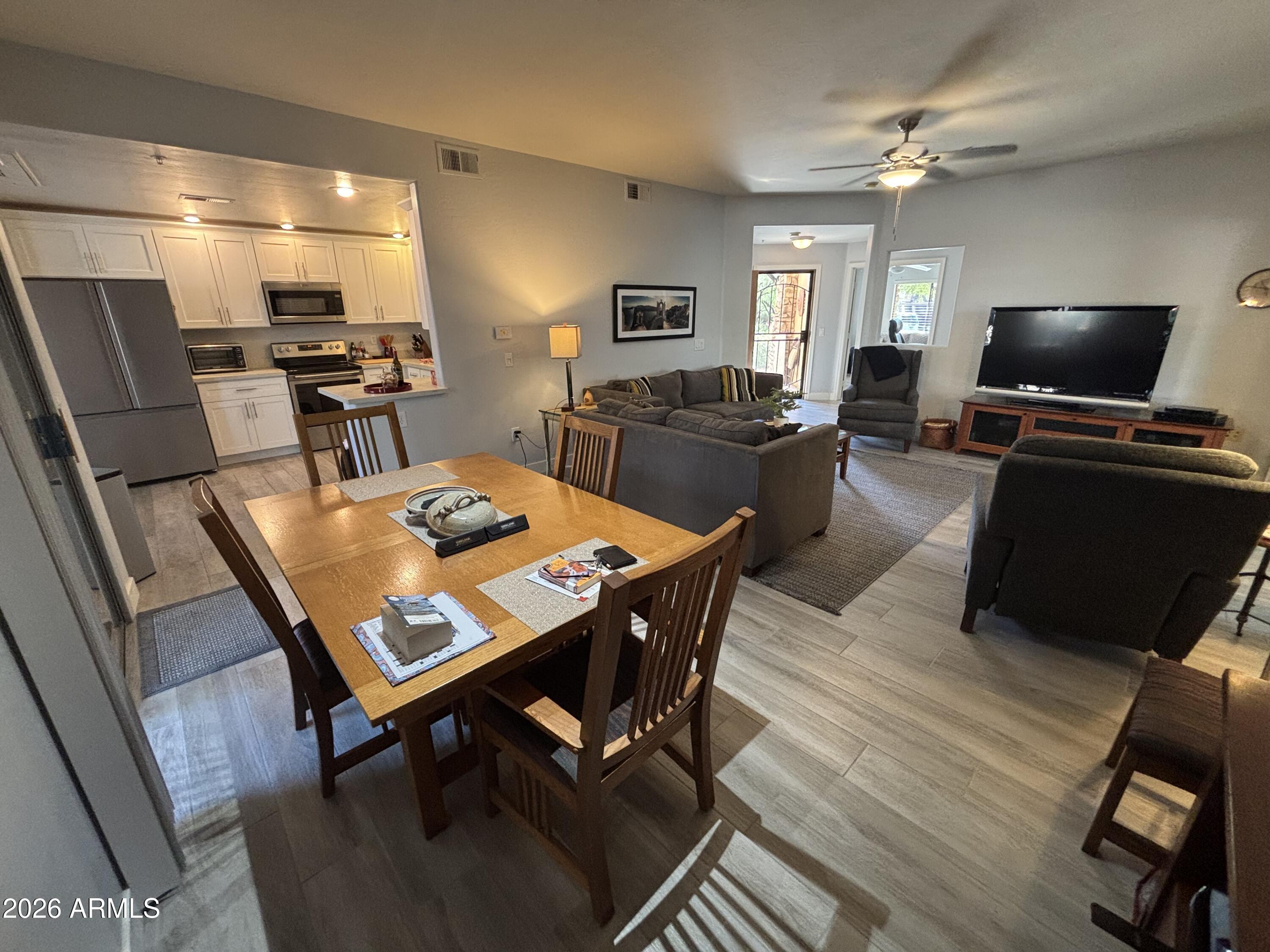 16801 N 94TH Street 1064