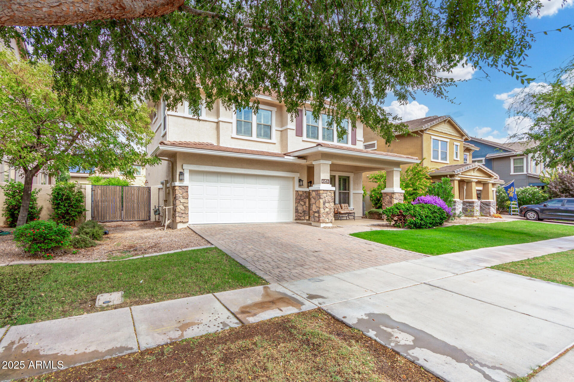 3540 E MESQUITE Street