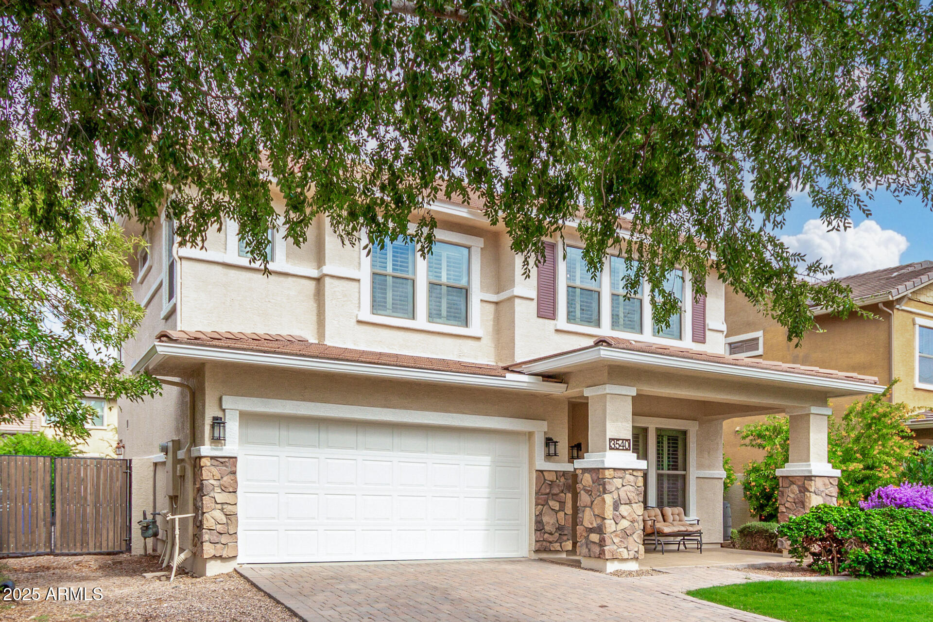 3540 E MESQUITE Street