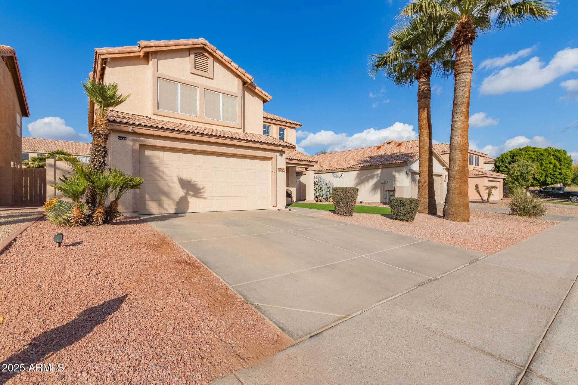 4248 E RAVEN Road