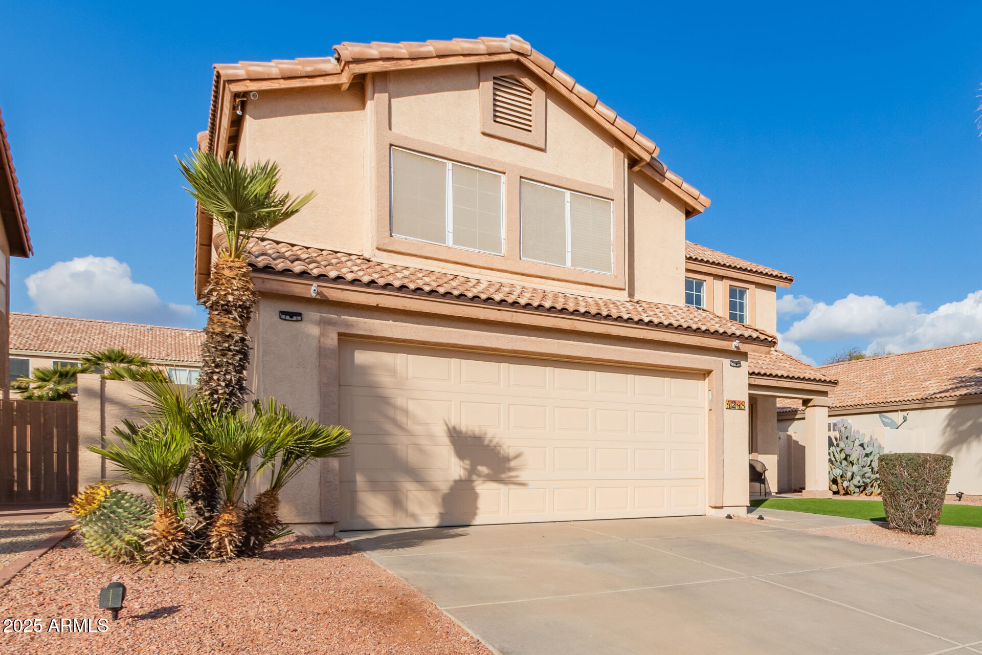 4248 E RAVEN Road