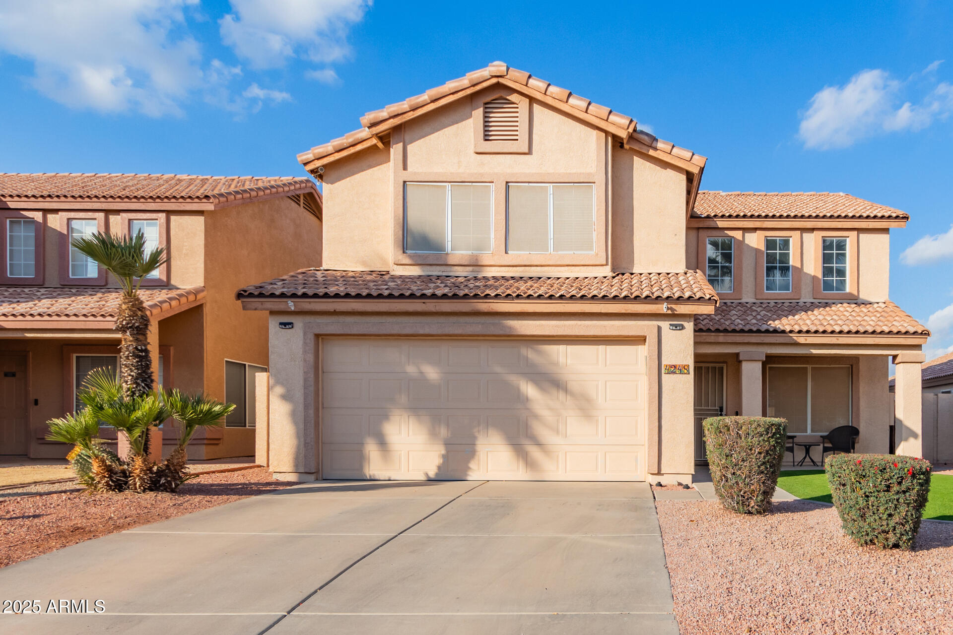 4248 E RAVEN Road