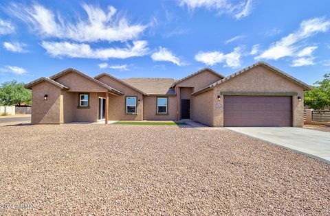 A home in Arizona City