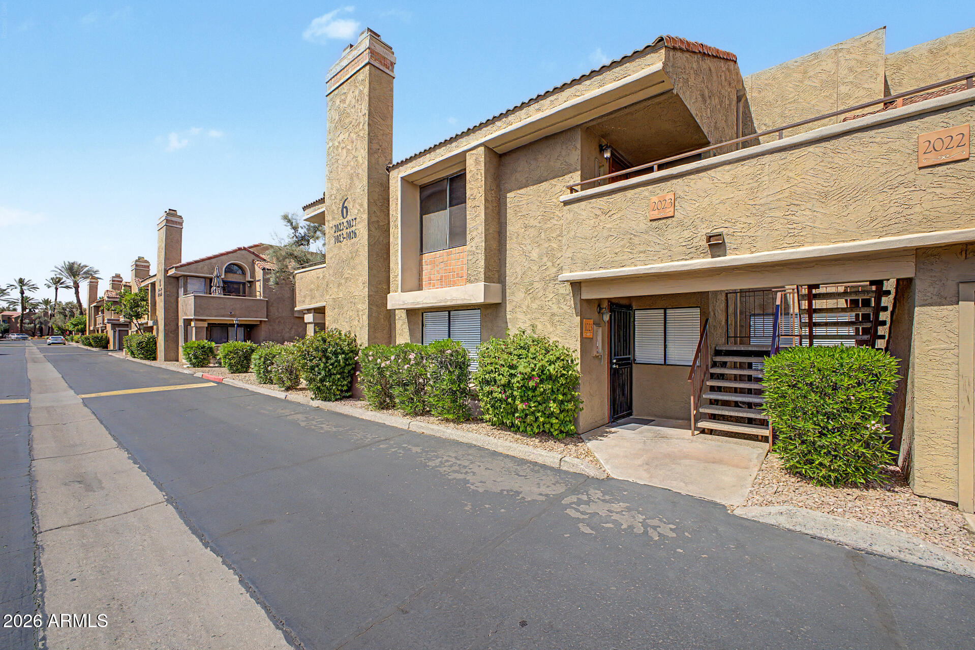 5122 E SHEA Boulevard 1023