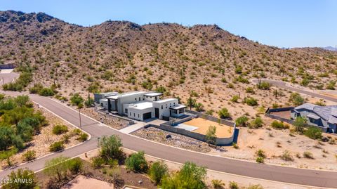 9520 S Krista Drive W Goodyear AZ 85338