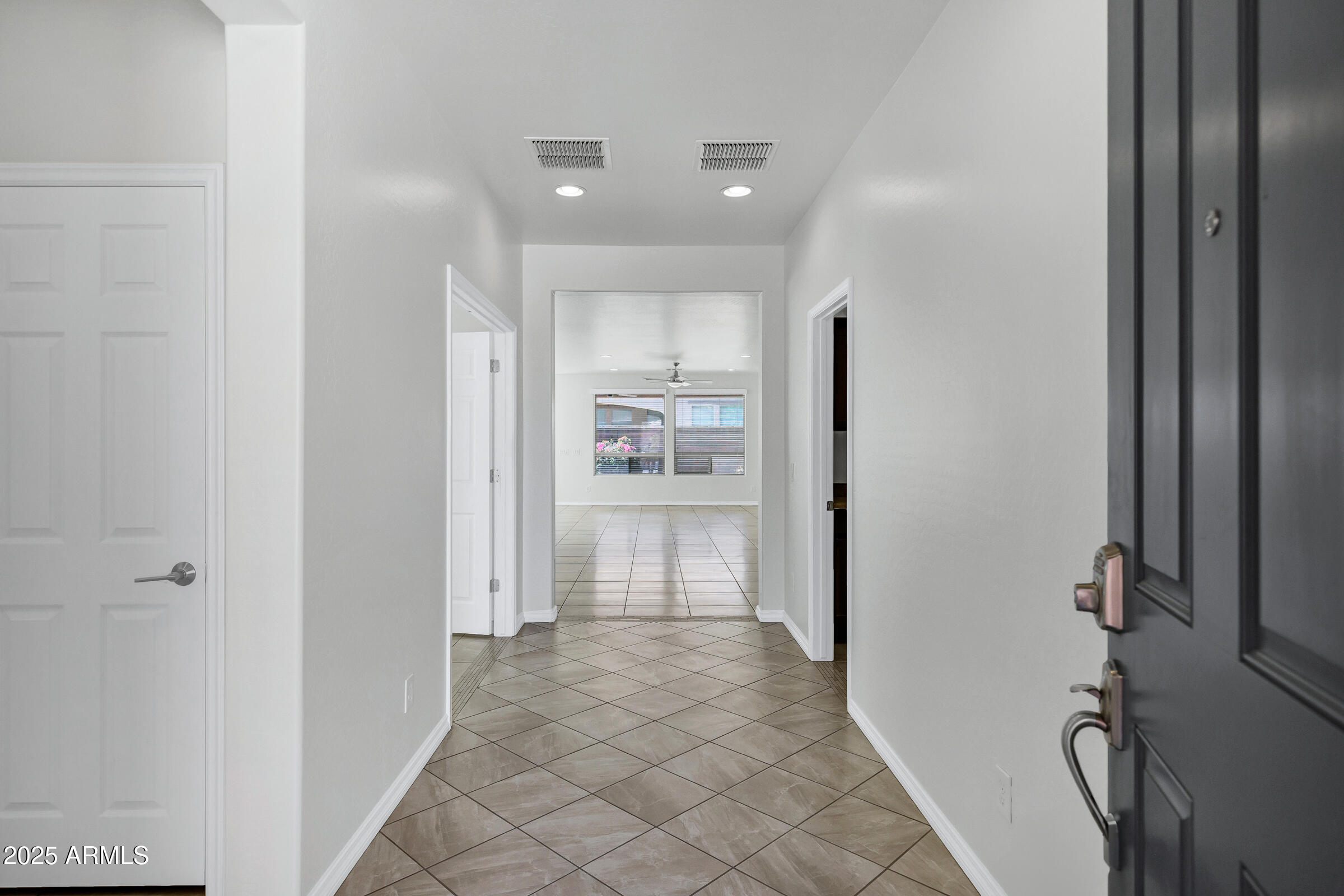 Homes 4 119 E CAMELLIA Way