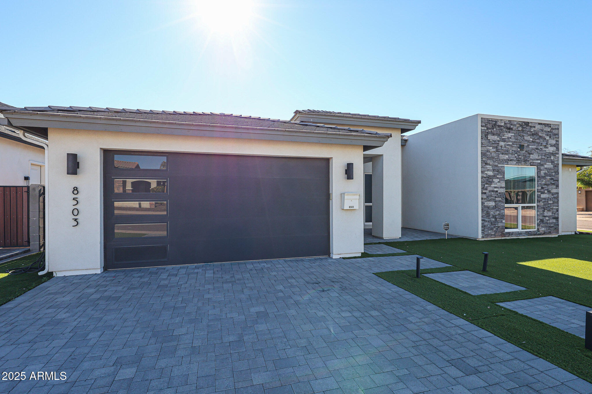 Scottsdale, Arizona 85251, United States, 4 Bedrooms Bedrooms, ,3 BathroomsBathrooms,Residential,Active,252696