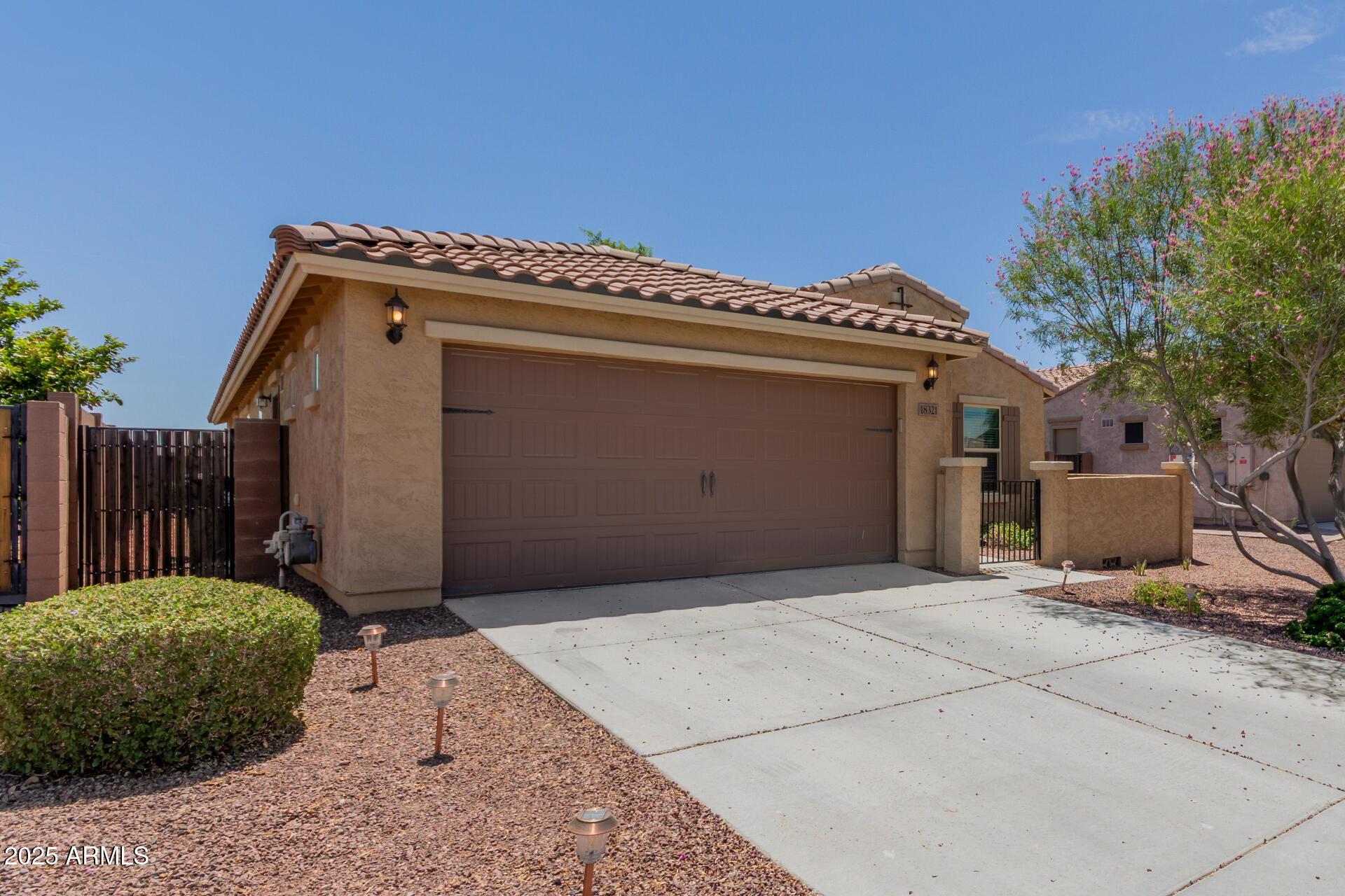 18321 W GETTY Drive