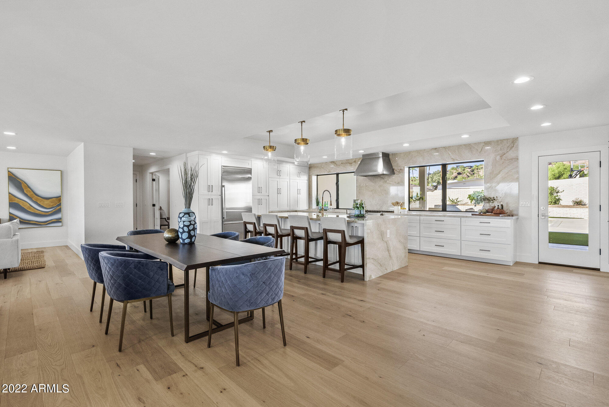 CAMELBACK SIERRA - Residential