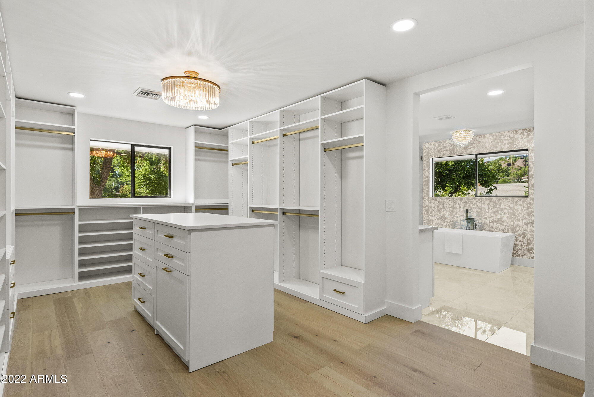 CAMELBACK SIERRA - Residential