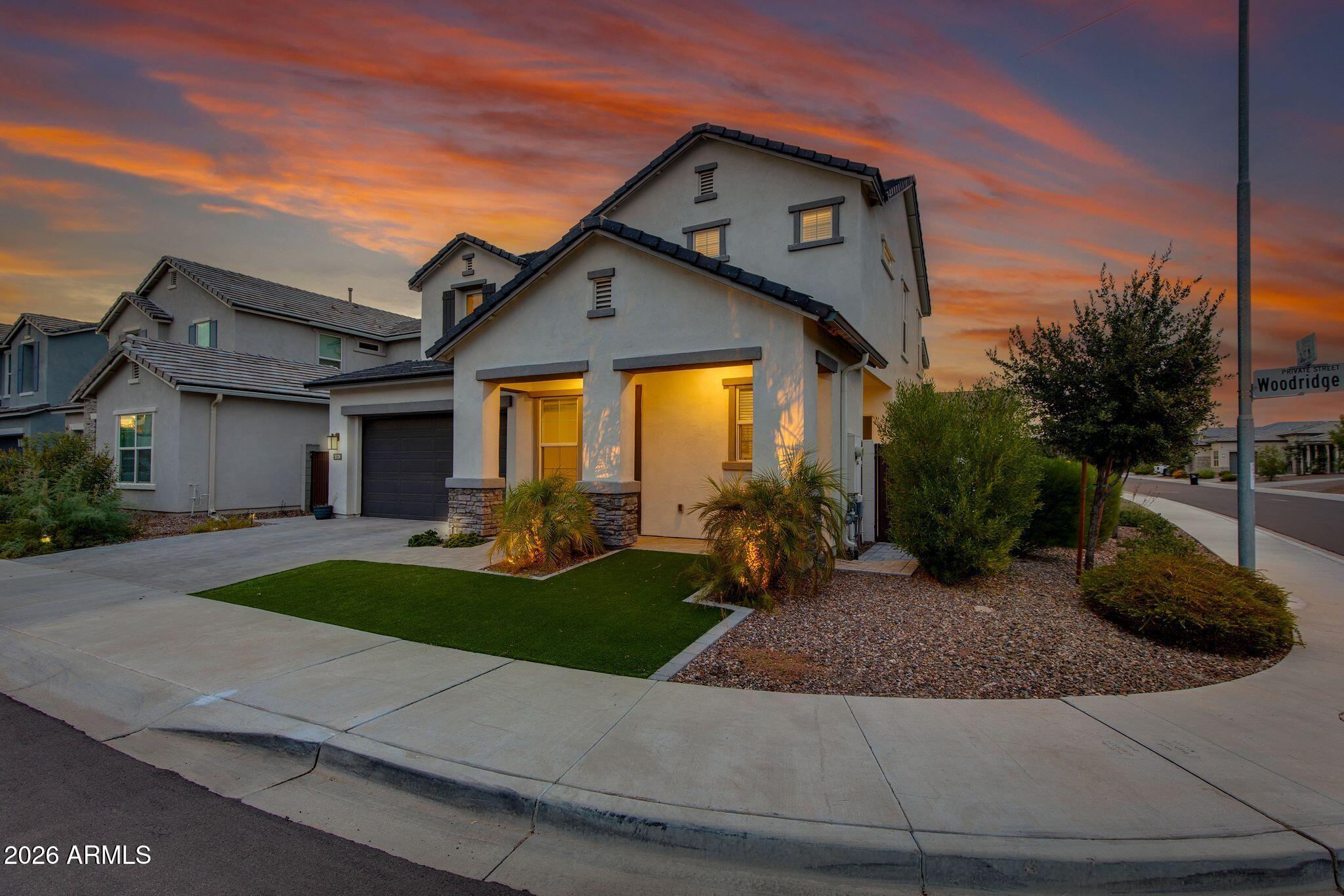 5124 E WOODRIDGE Drive