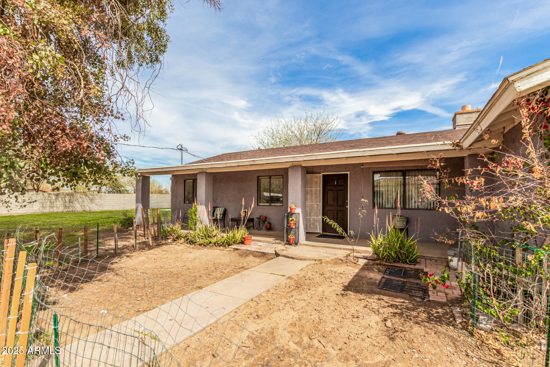 3137 W BASELINE Road