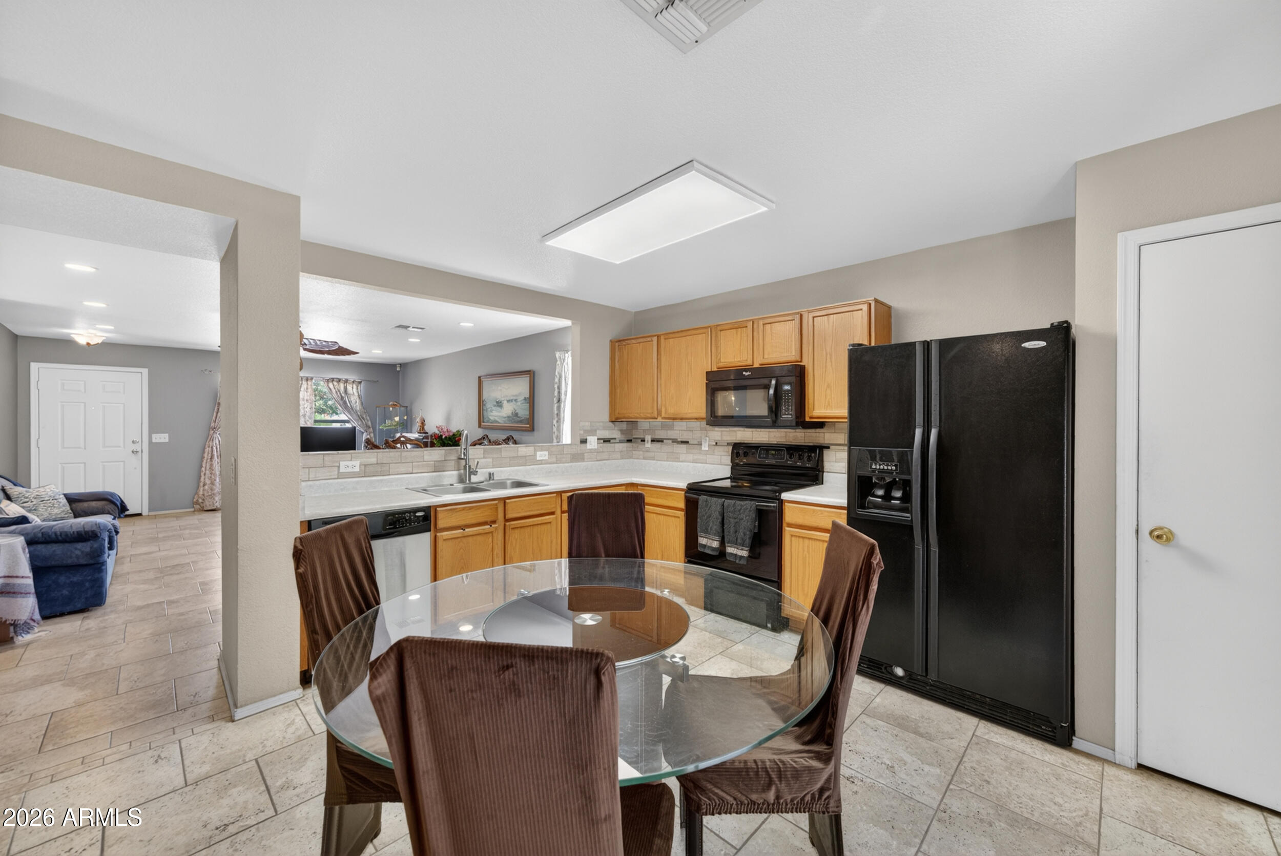 3039 W LUCIA Drive