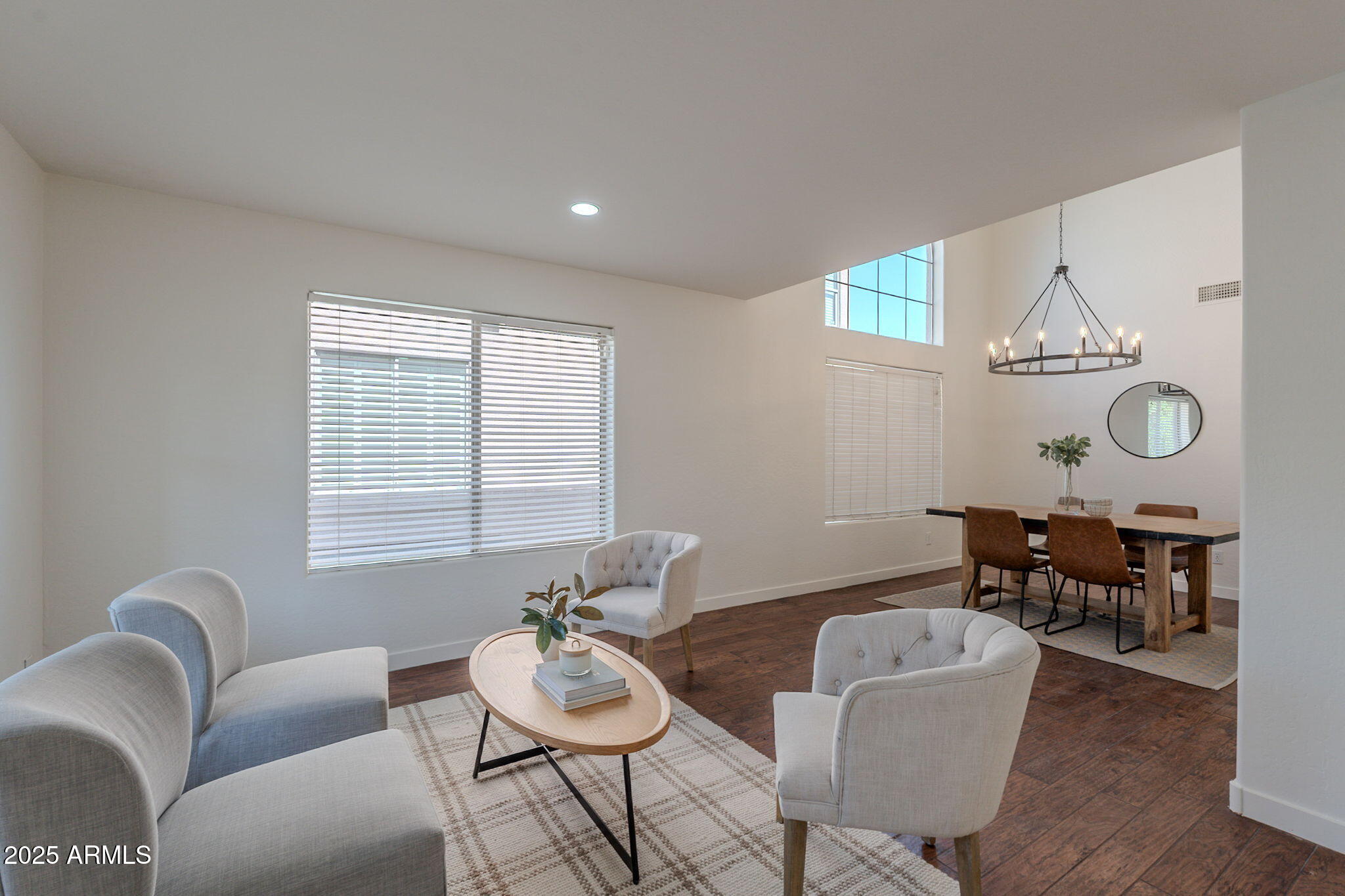3121 W LYNNE Lane