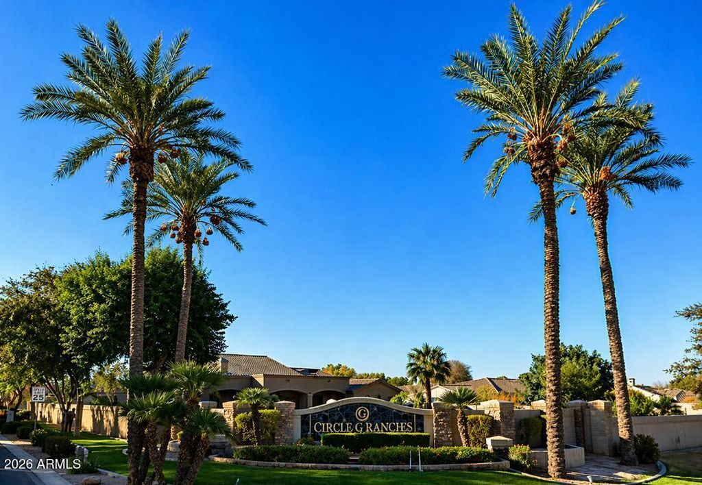 Photo of 2134 E Avenida Del Valle Court #70, Gilbert, AZ 85298 (MLS # 7018007)