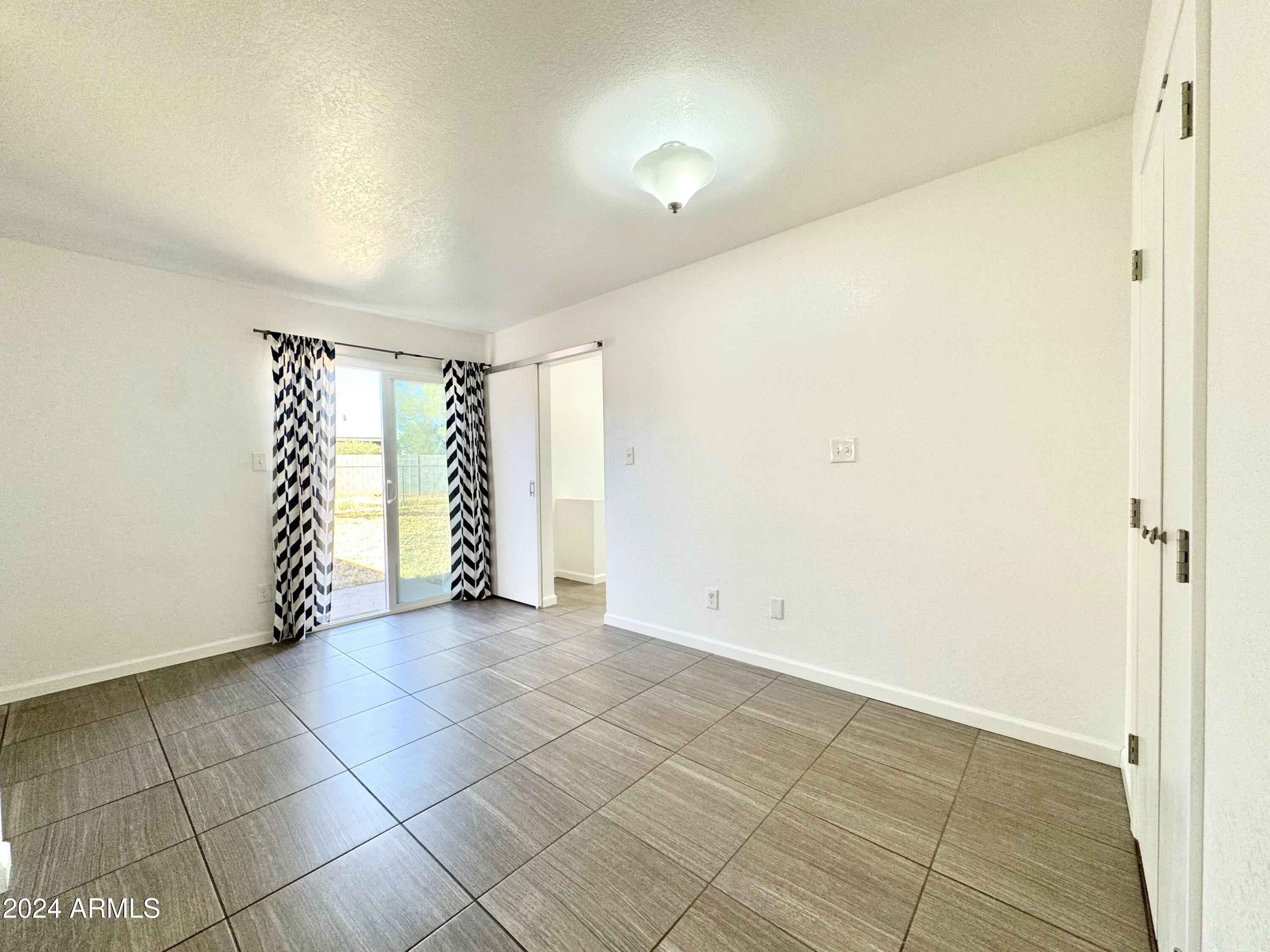 VERDE MEADOWS - Residential