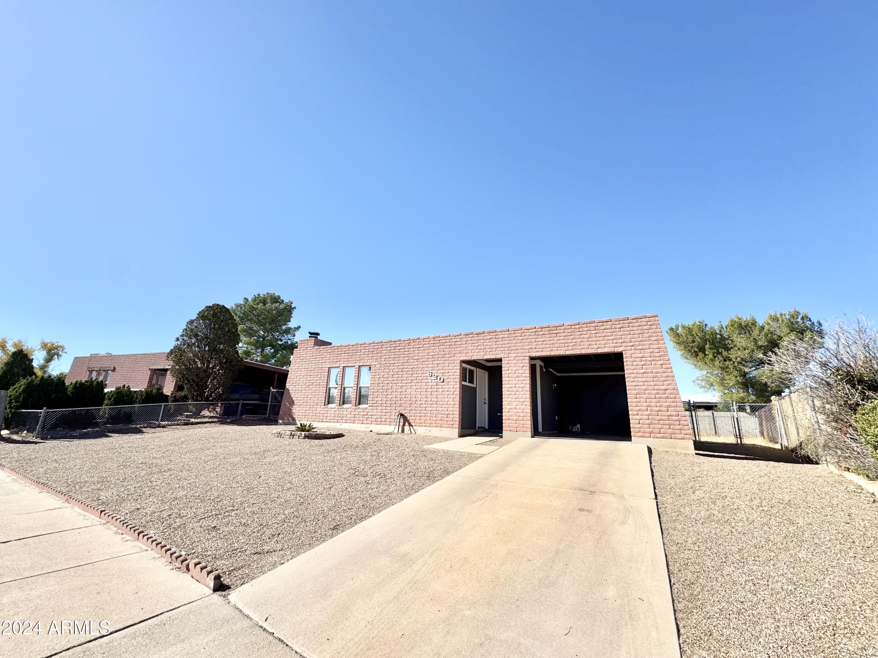 VERDE MEADOWS - Residential