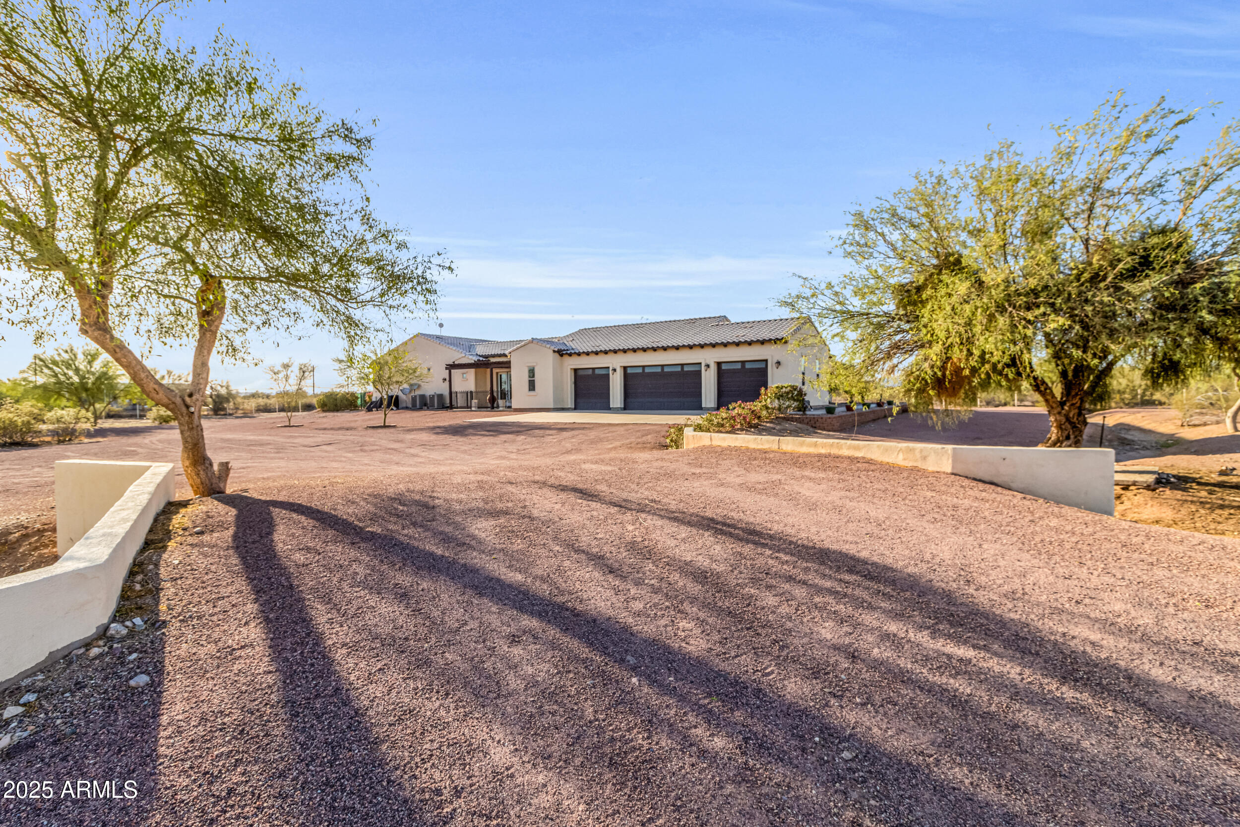 21736 W DESERT MIRAGE Drive