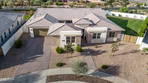 23154 E VIA DE OLIVOS -- Queen Creek AZ 85142