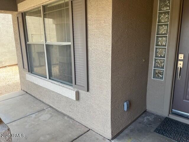 1865 E CARLA VISTA Drive