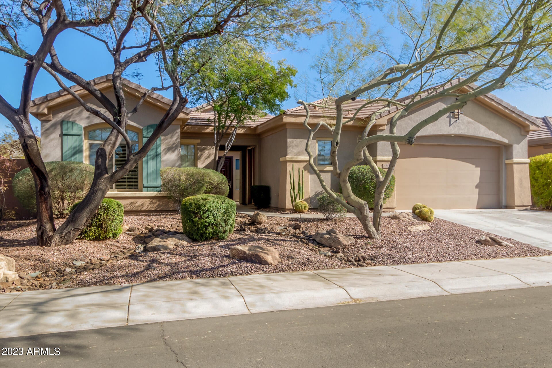 1814 W Wayne Lane