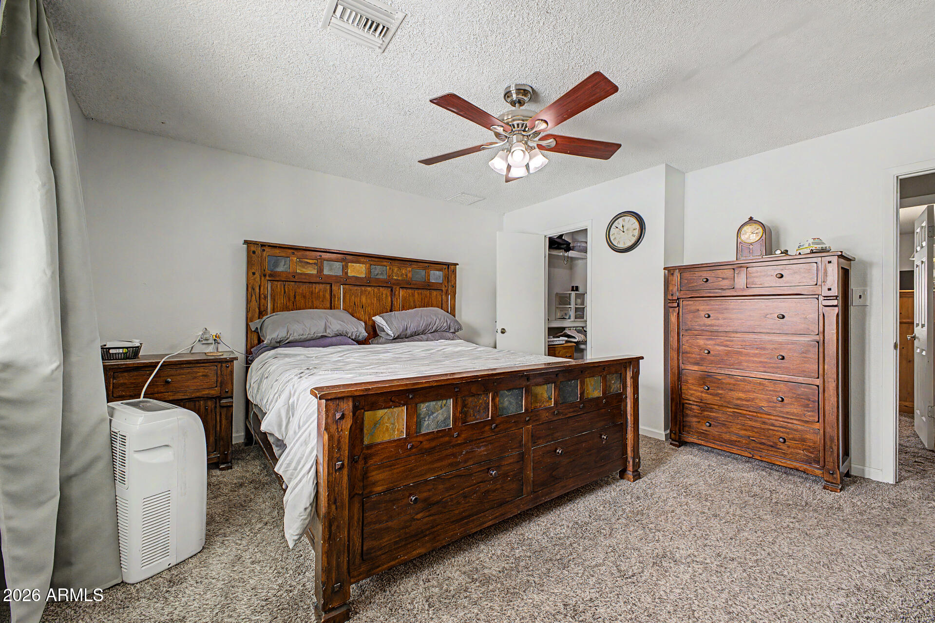 KNOELL NORTH 8 - Residential