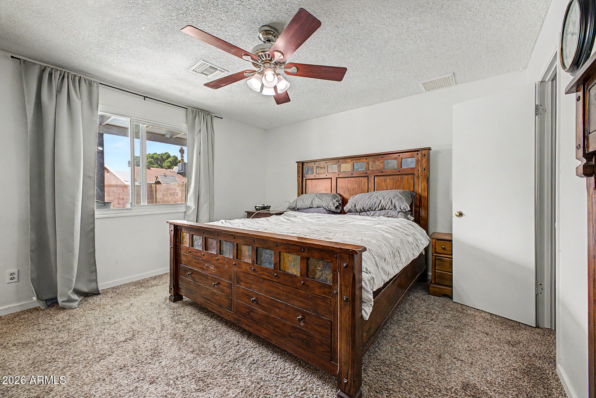 KNOELL NORTH 8 - Residential