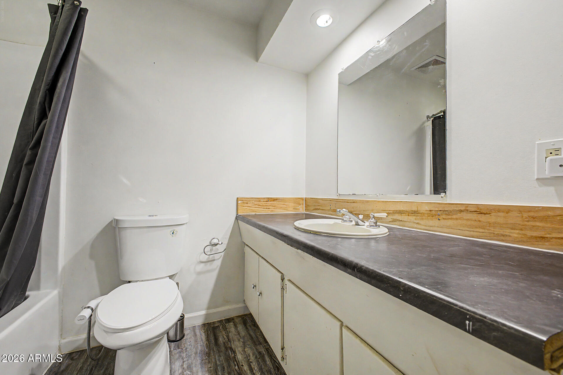 KNOELL NORTH 8 - Residential
