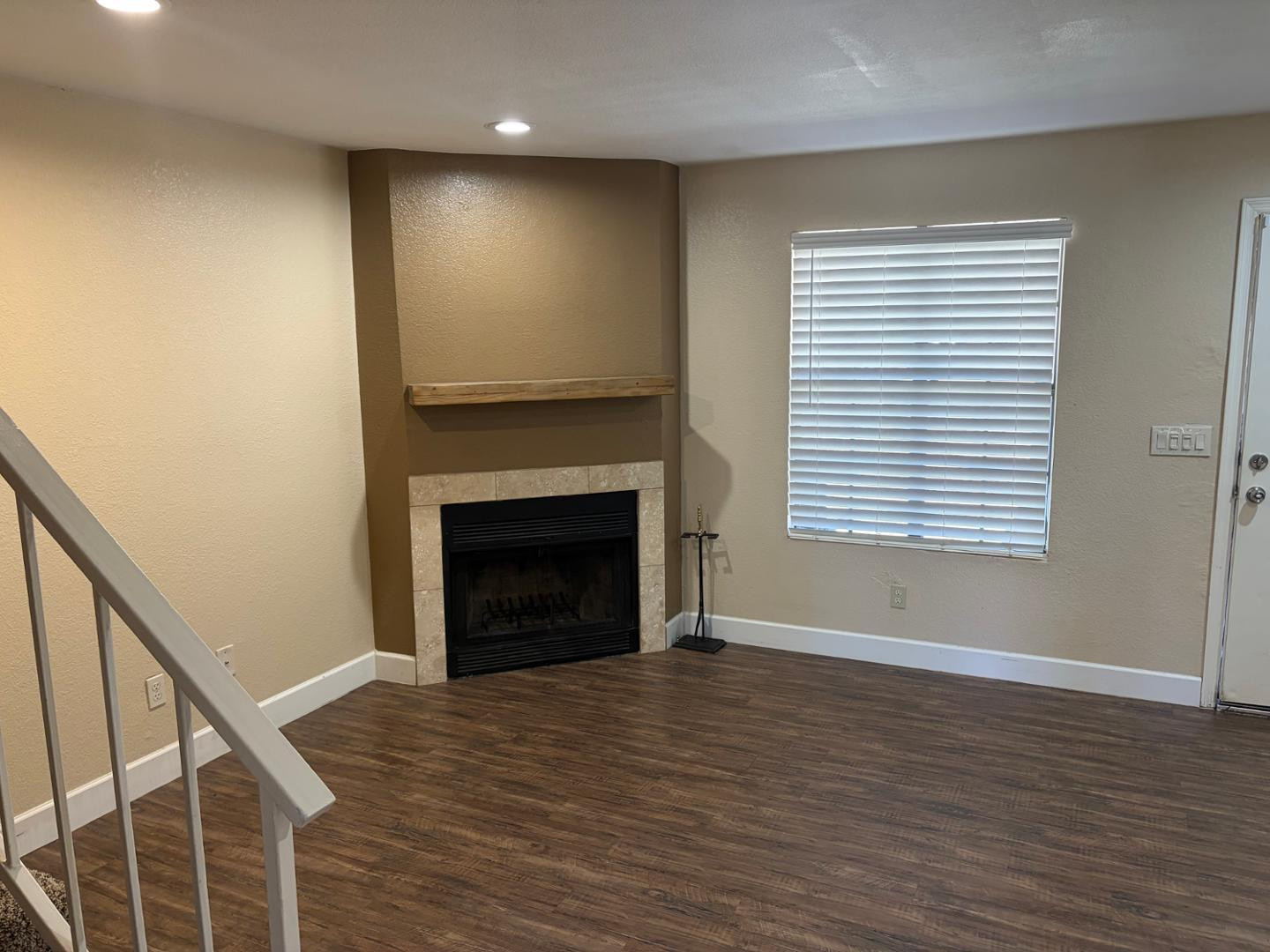 5704 E Aire Libre Avenue Unit 1086