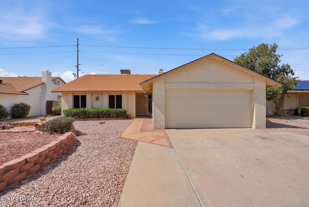 Photo of 16802 N 34th Drive, Phoenix, AZ 85053 (MLS # 6997994)