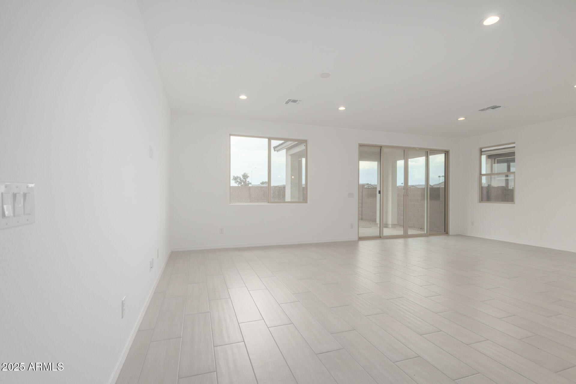 5430 W MANZANITA Drive