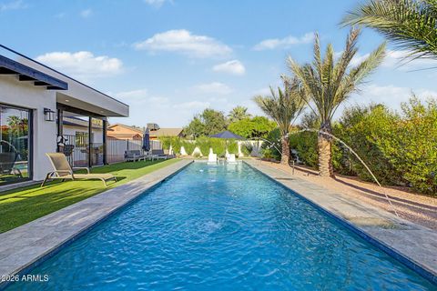 Photo of 4937 E Evans Drive, Scottsdale, AZ 85254 (MLS # 7018985)