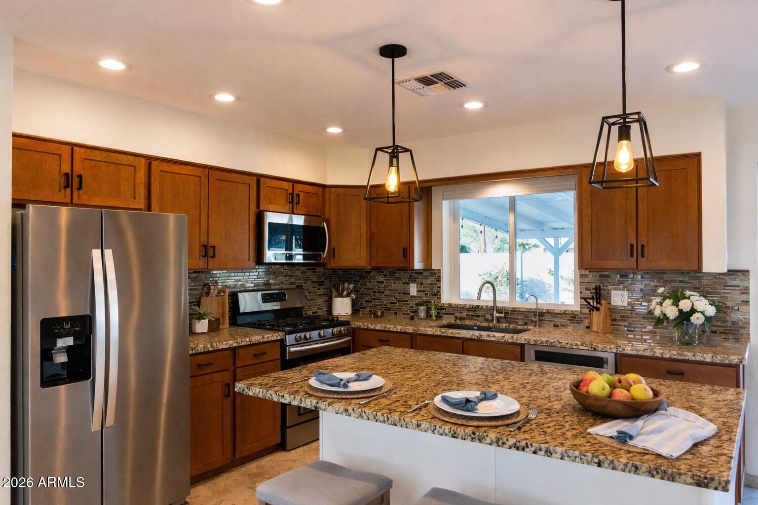 522 E Wesleyan Drive