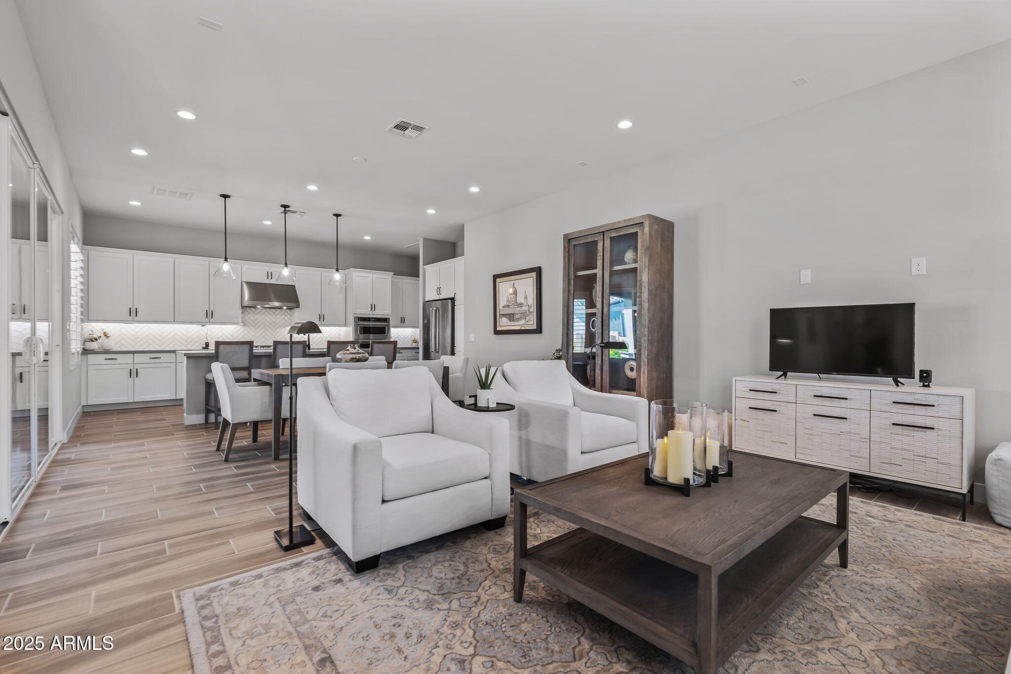 11217 N BLAKELY Street