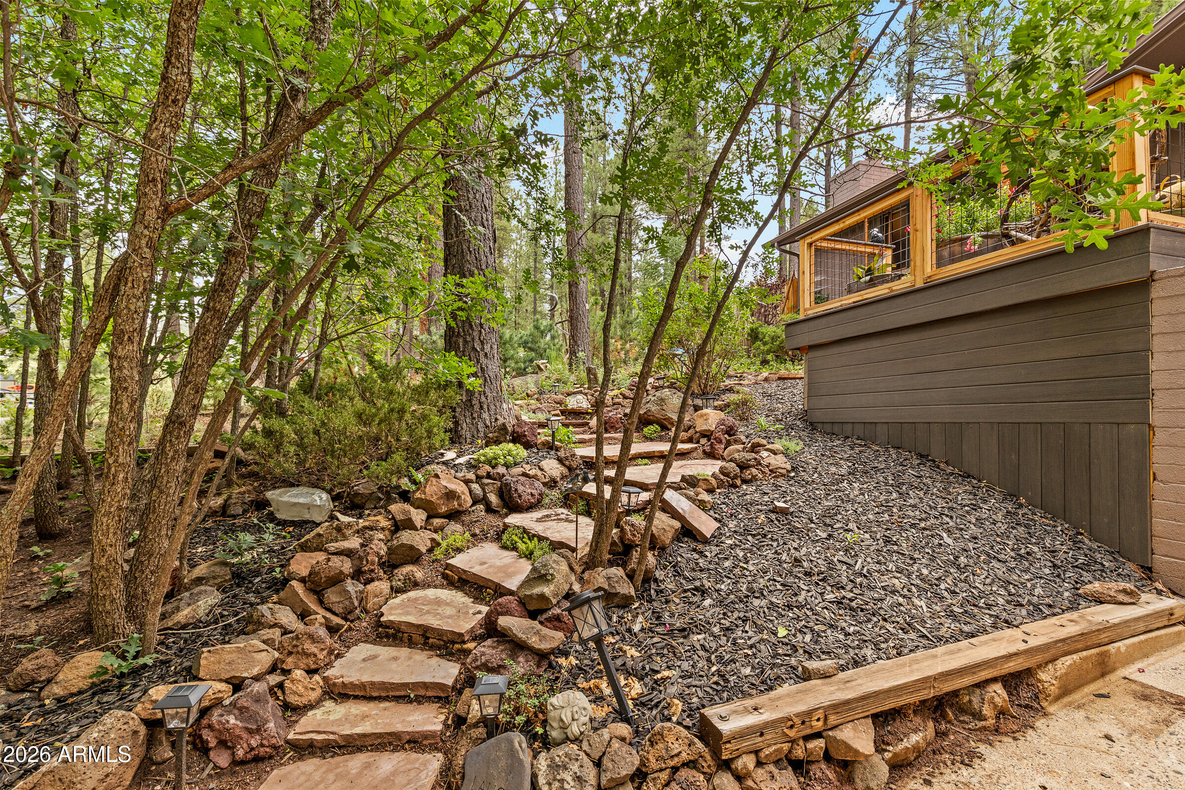 3919 N Paradise Road