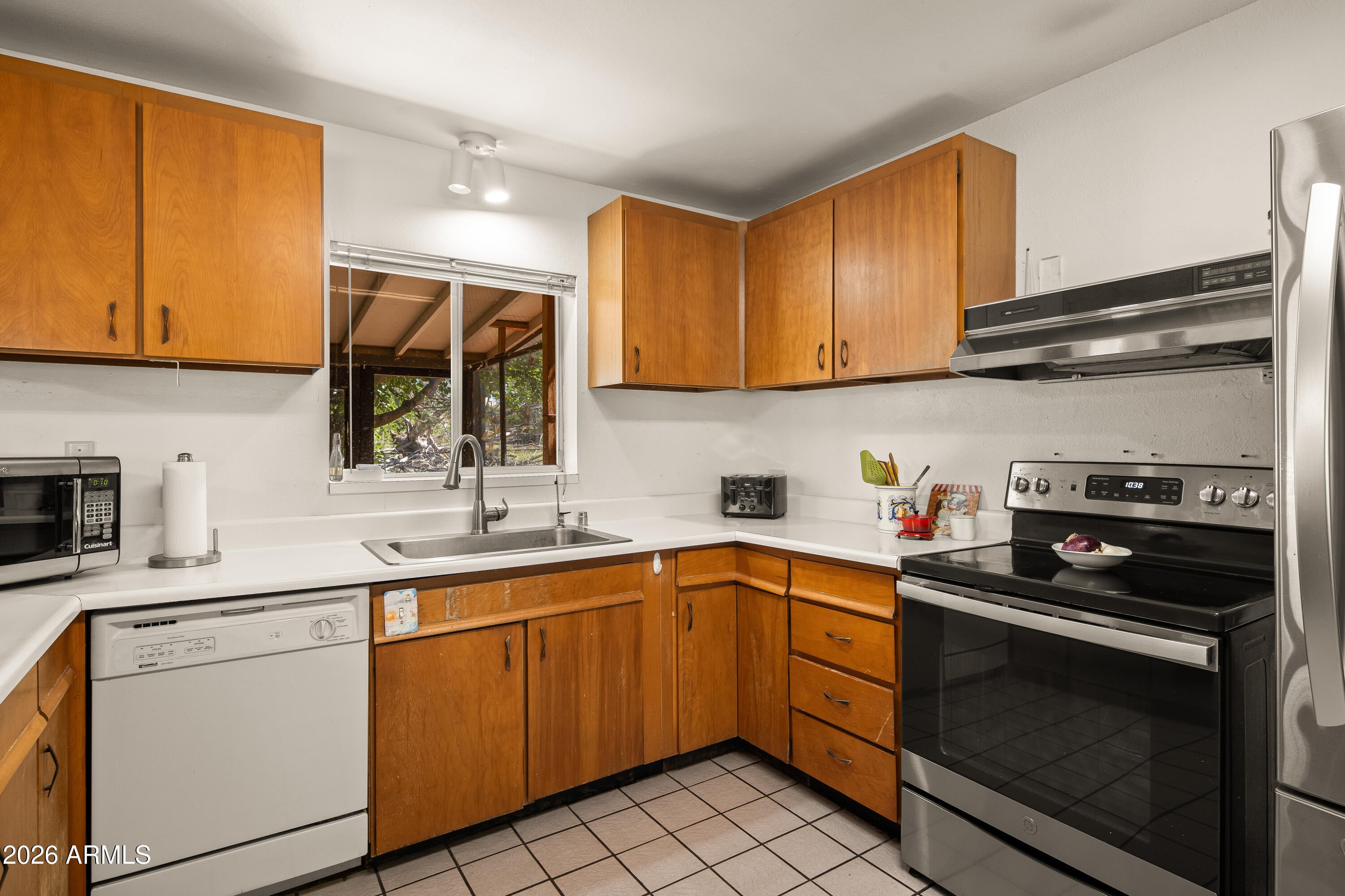 3520 E Yuma Drive