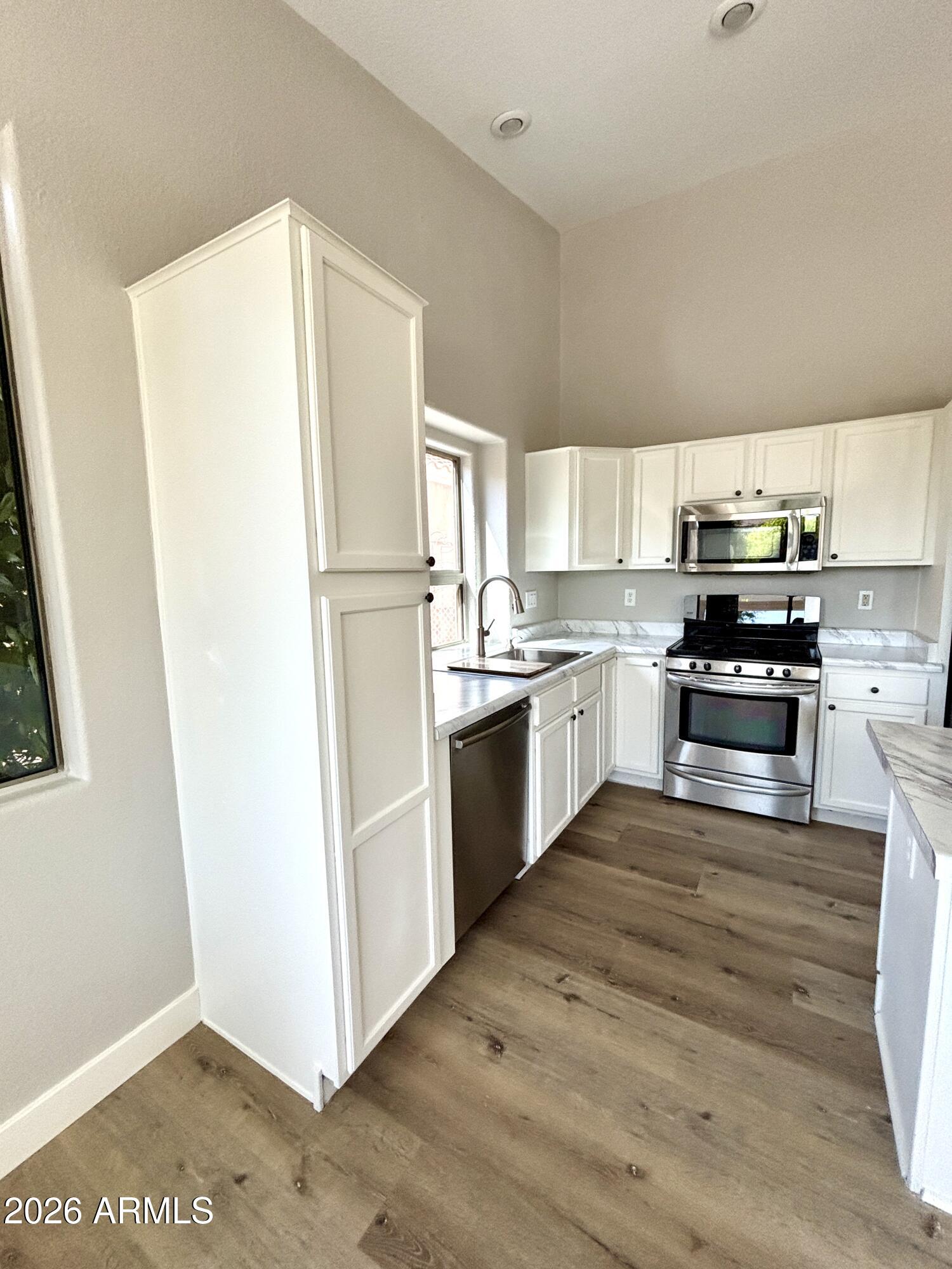 17913 N FIESTA Drive