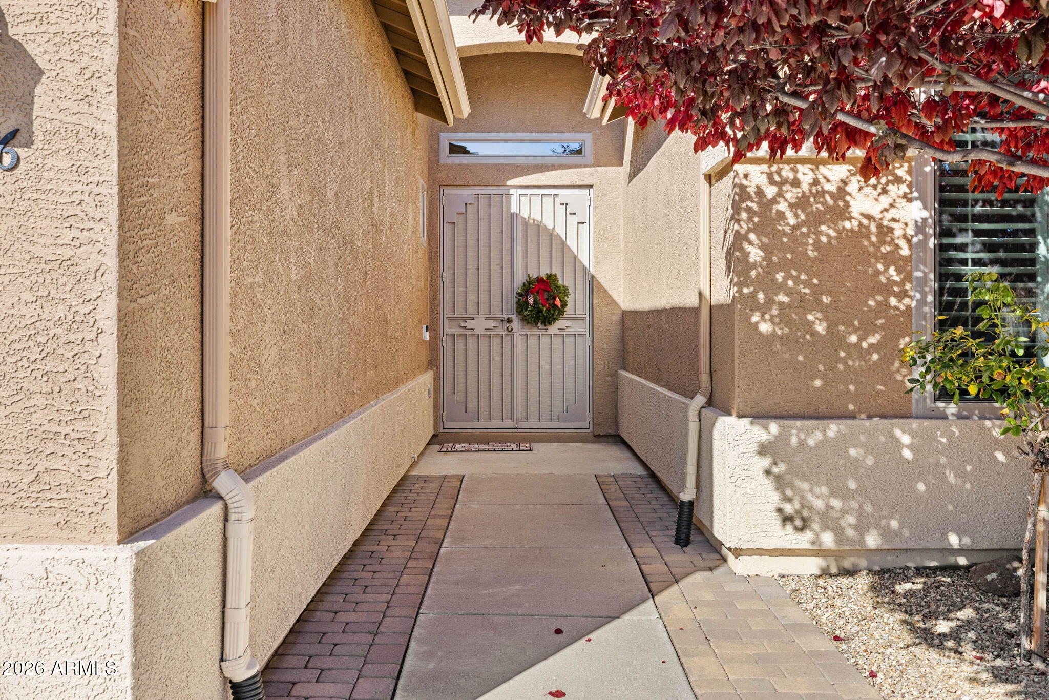 6656 E DESPERADO Drive