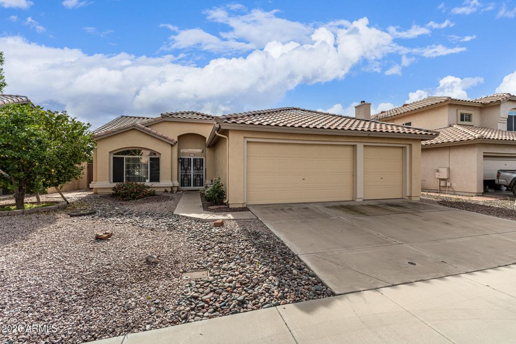 Photo of 11615 W Cyprus Drive, Avondale, AZ 85392 (MLS # 6964468)