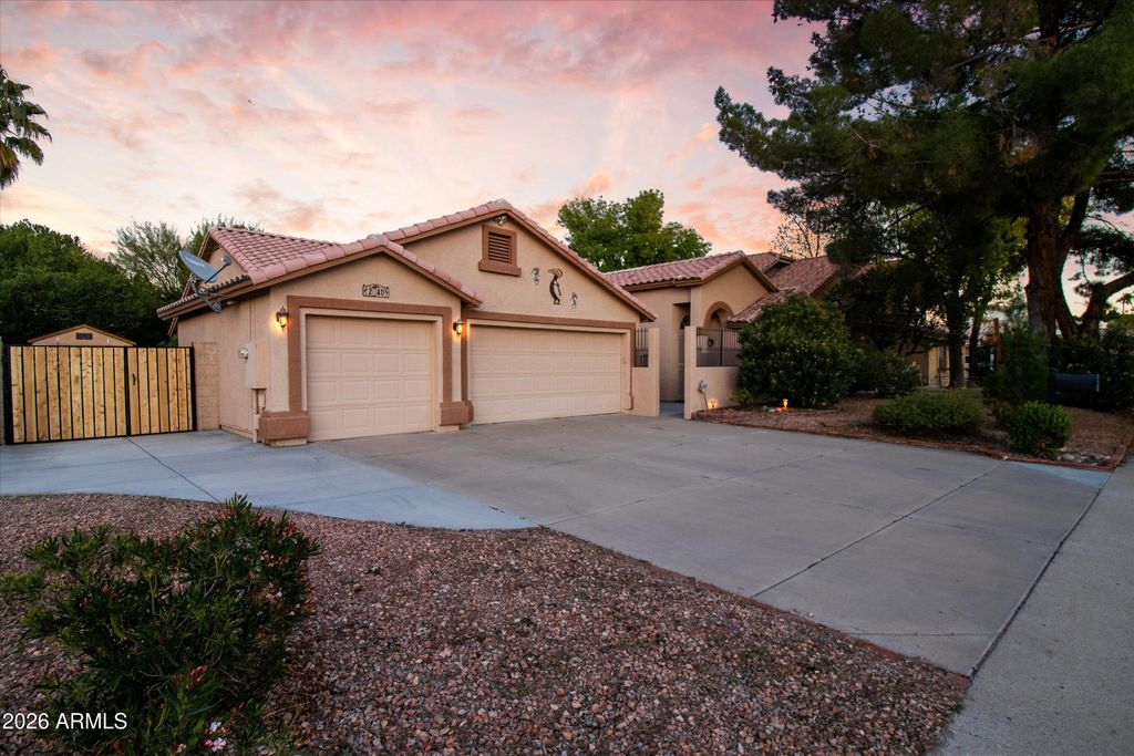 Photo of 2240 E Kenwood Street, Mesa, AZ 85213 (MLS # 6973394)