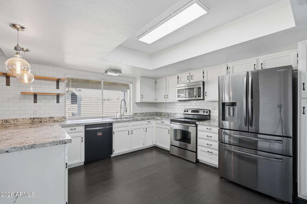 Photo of 5020 W Royal Palm Road, Glendale, AZ 85302 (MLS # 7035775)
