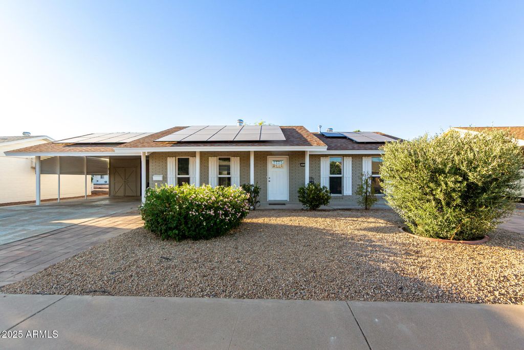 Photo of 10166 W Cinnebar Avenue, Sun City, AZ 85351 (MLS # 6901422)