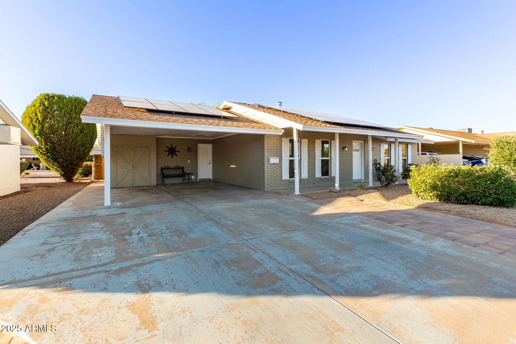 Photo of 10166 W Cinnebar Avenue, Sun City, AZ 85351 (MLS # 6901422)