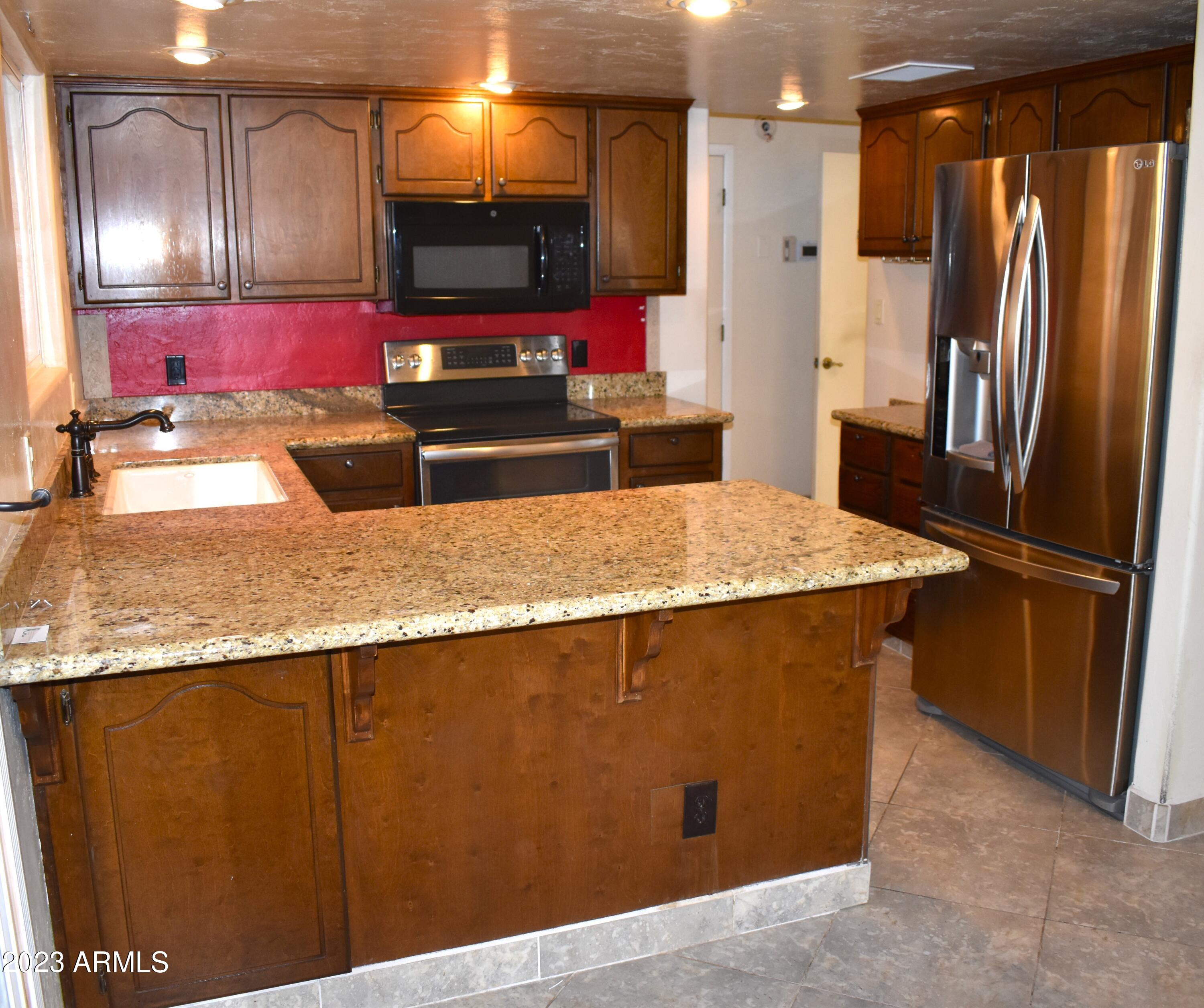 TRACT UNIT 115 AMD - Residential