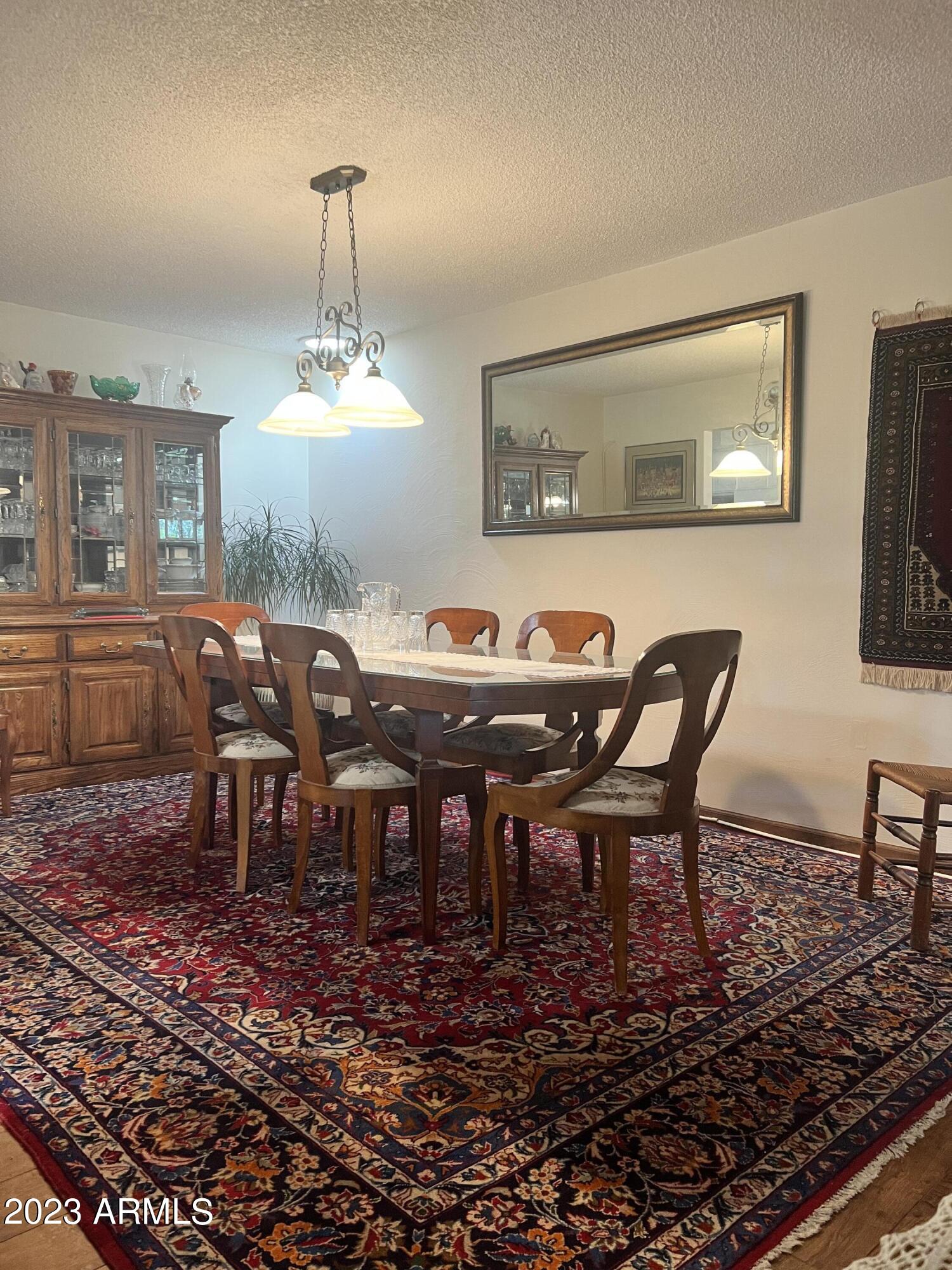 TOWN & COUNTRY ESTATES - Residential