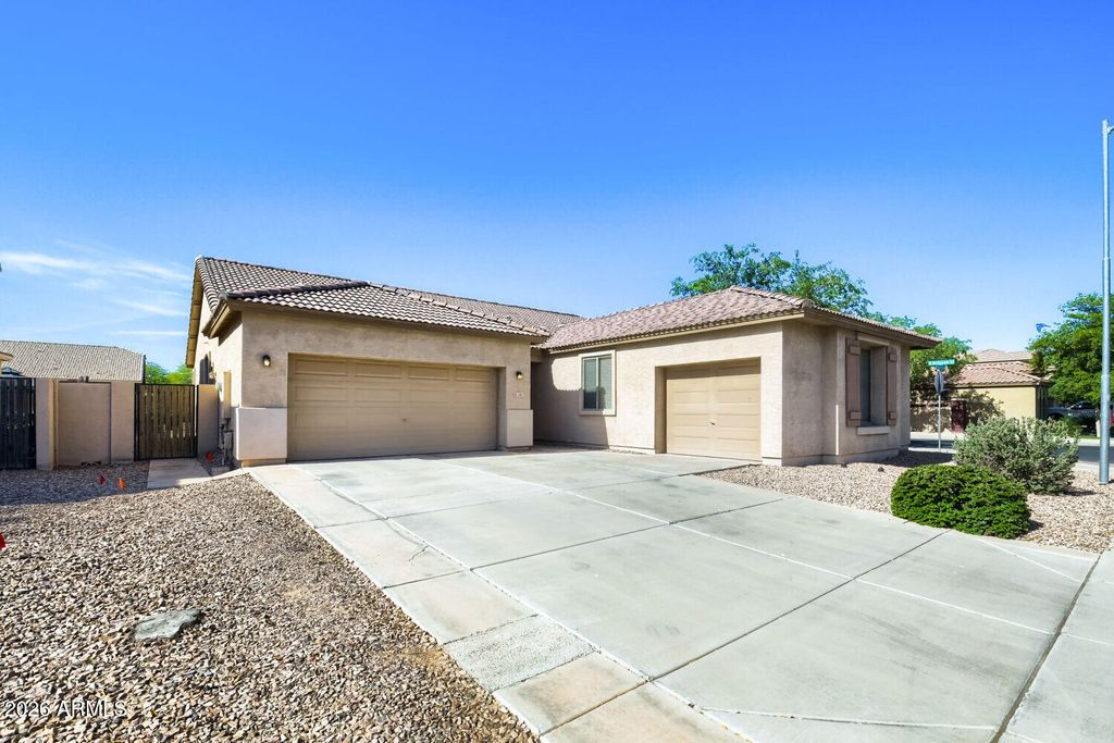 Photo of 1561 E Palo Verde Drive, Casa Grande, AZ 85122 (MLS # 7021532)